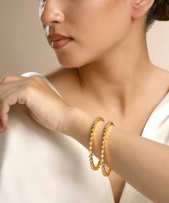 Cubic zirconia 10 pointer bangle set 1
