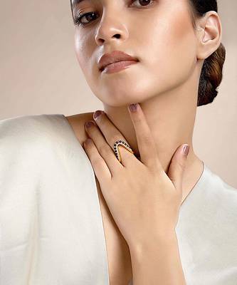 Cubic zirconia beads vanki ring 1