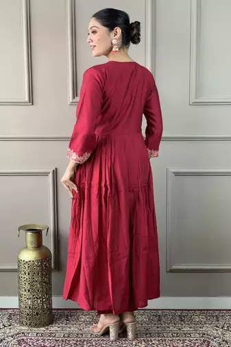 Red embroidered viscose  salwar kameez set