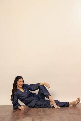 Dark blue solid cotton denim short kurta top with widelegs pant co-ord set 6