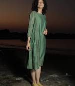 Green maku dress