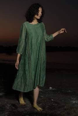 Green maku dress 3