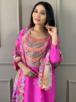 Pink embroidered viscose  salwar kameez set 3