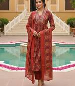 Women red rayon blend floral printed straight kurta trousers with dupatta