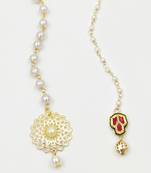 Filgree & pearl detailed maang teeka- golden