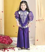 Thread embroidery on top with plazzo