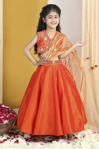 Hand emboidery blouse with attach duppatta
