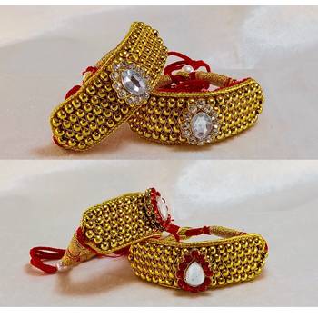 Size-adjustable brass  golden stone stud pouchi combo 4