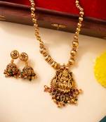 Traditional Lakshmi Temple Jewellery Set with Gold Beaded Chain