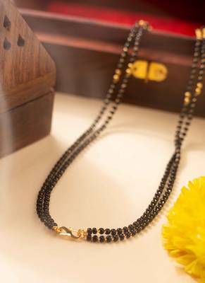 Mangalsutra with coral stone pendant and black & gold beaded chain 3