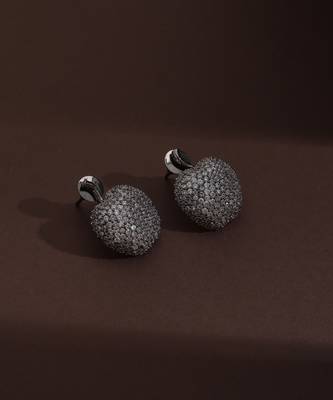 Silver zirconia stud earrings 1