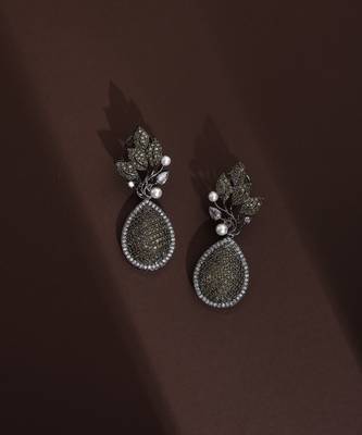 Champagne zirconia dangler earrings 1