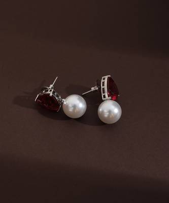 Red zirconia stud earrings 2