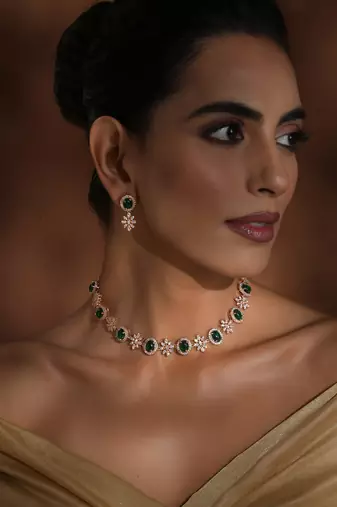 Green zirconia necklace set