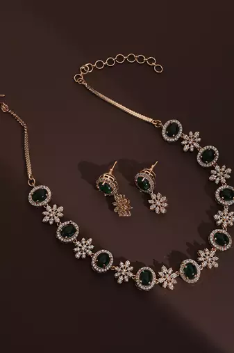 Green zirconia necklace set