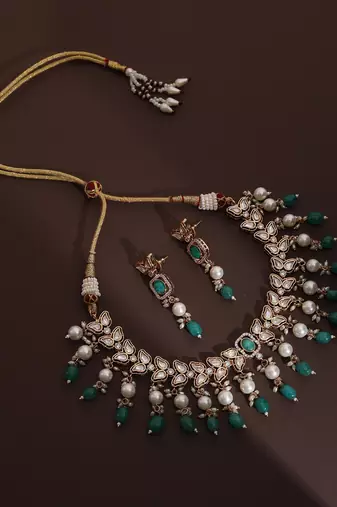 Green polki necklace set