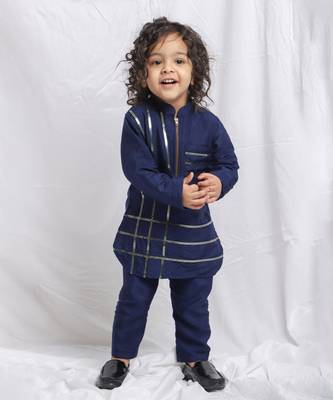 Stylish navy blue kurta and pants 1