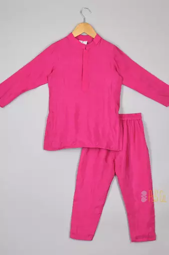Magenda navdha nehru jacket set