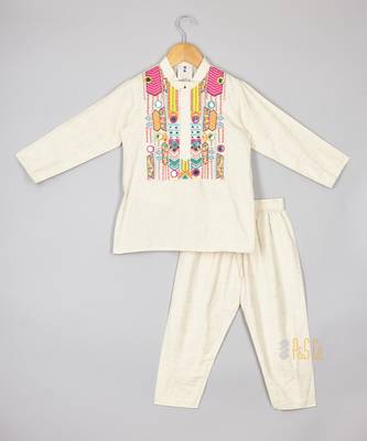 Off white flax embroidered kurta pyjama 1