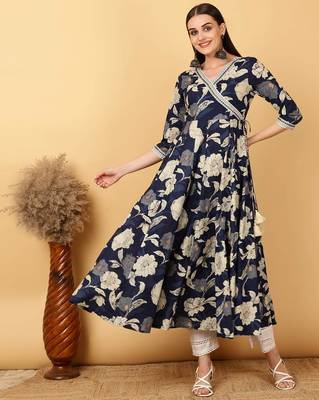 Women Trending Floral Printed Anarkali Kurta 3