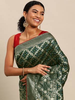 Bottle green jacquard cotton silk blend banarasi bandhani saree 2