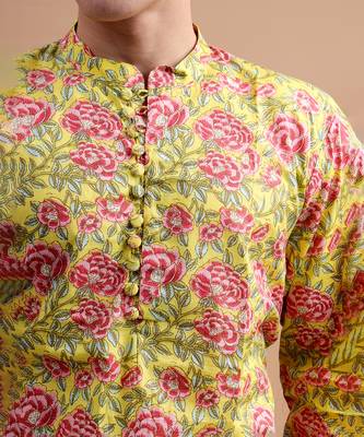 Yellow men's kurta set 3