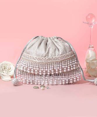 Sia pearl silver potli 2