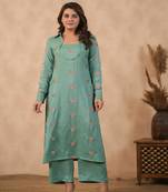 Green embroidered coord set