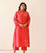 Coral pink
blossom tunic set