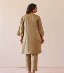 Sage green lily set
