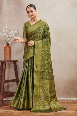 Green royal brocade mysore silk saree with zari weaving 2