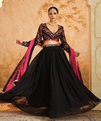 Raag Solid Black Lehenga Set of 3 1