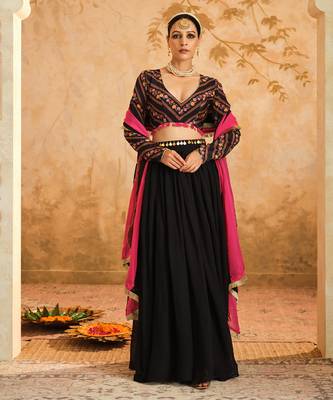 Raag Solid Black Lehenga Set of 3 4