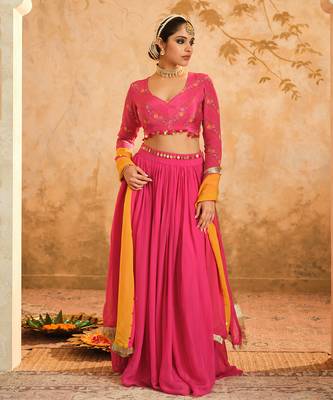 Raag Solid Hot Pink Lehenga Set of 3 1