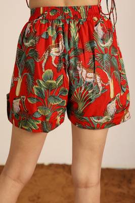 Red and multicolor floral cotton casual half belt wear mini shorts 4