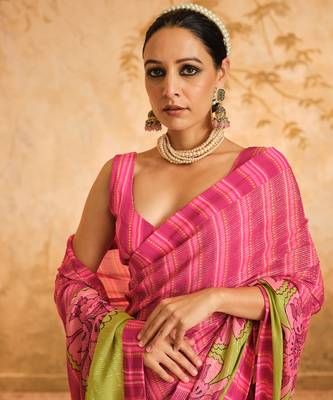 Doree pink floral chintz saree with unstiched blouse piece 4