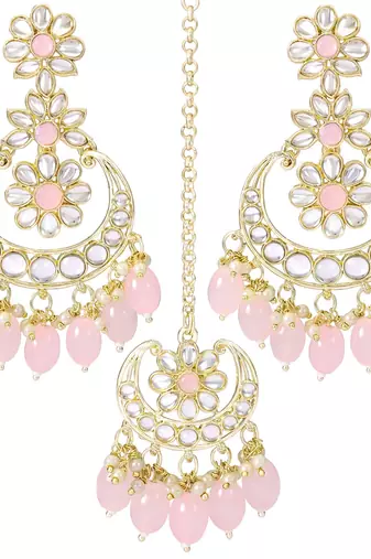Traditional Handcrafted Kundan Adorned With Pearls Earrings With Maang Tikka Set
