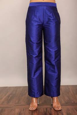 Black solid pant with belt in back 1