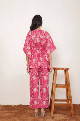 Pink and multi floral two piece set kaftan style co-ord set 3