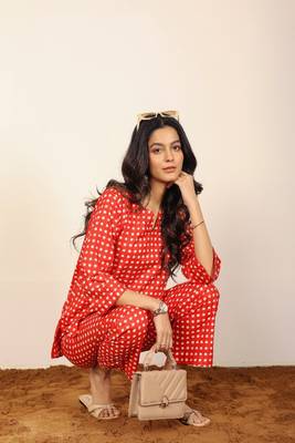 Red and white geometric two piece set kurta style co-ord set 5