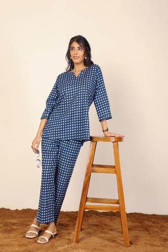 Multicolor geometric two piece set kurta style co-ord set