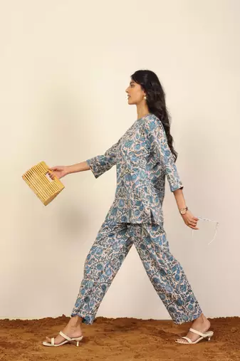 Multicolor floral print two piece sets short kurta style co-ord set