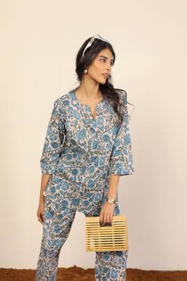 Multicolor floral print two piece sets short kurta style co-ord set 4