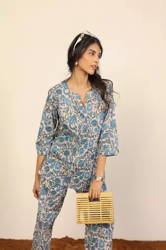 Multicolor floral print two piece sets short kurta style co-ord set