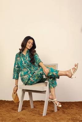Green and multicolor monkey, tree and leopard print co-ord set 5