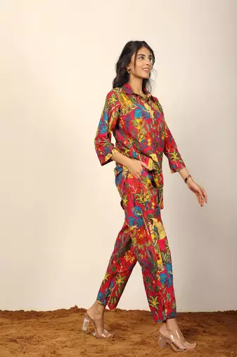 Multicolor jungle theme print co-ord set