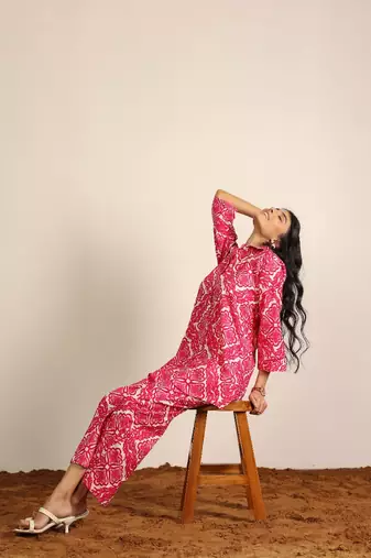Red and white geometric two piece set co-ord set