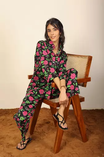 Black and multi floral print two piece set co-ord set