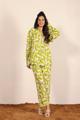 Green and white geometric co-ord set 1
