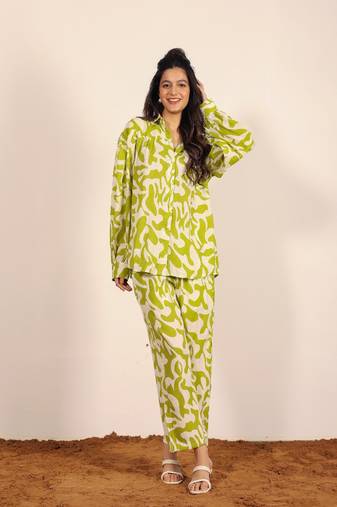 Green and white geometric co-ord set